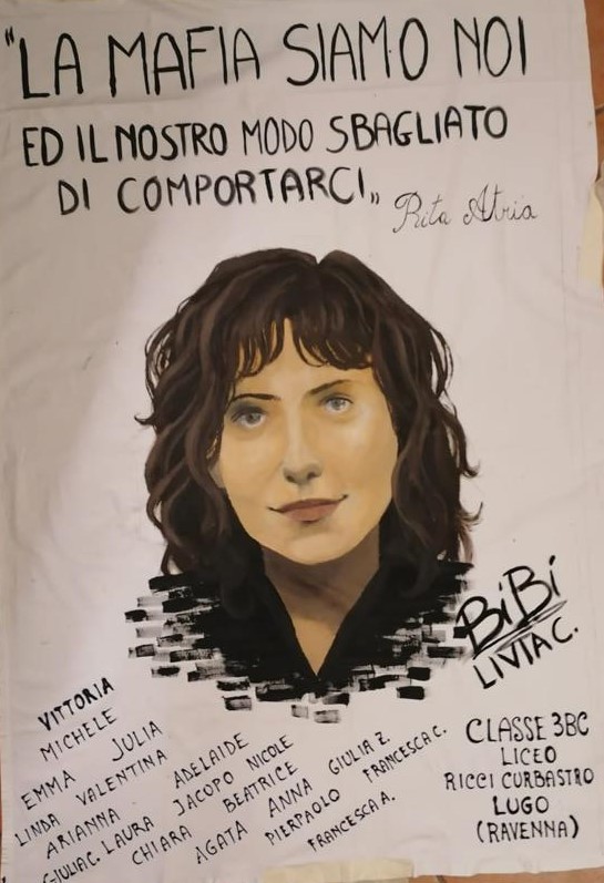 foto del lenzuolo prodotto dalla classe 